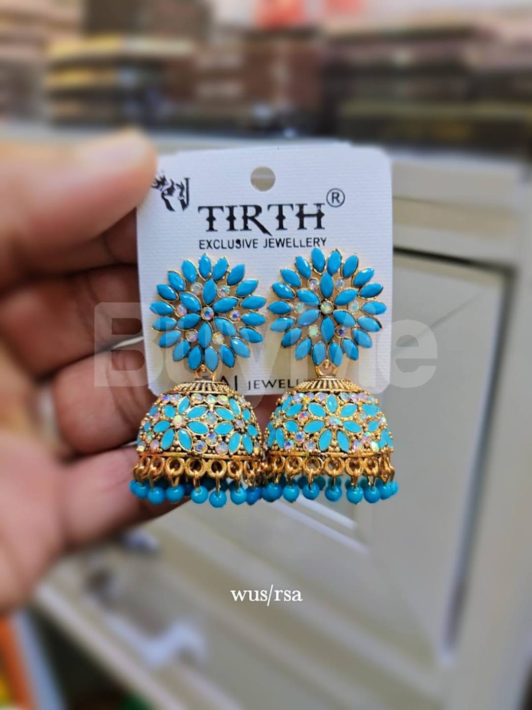 JUMKI TYPE EARRINGS