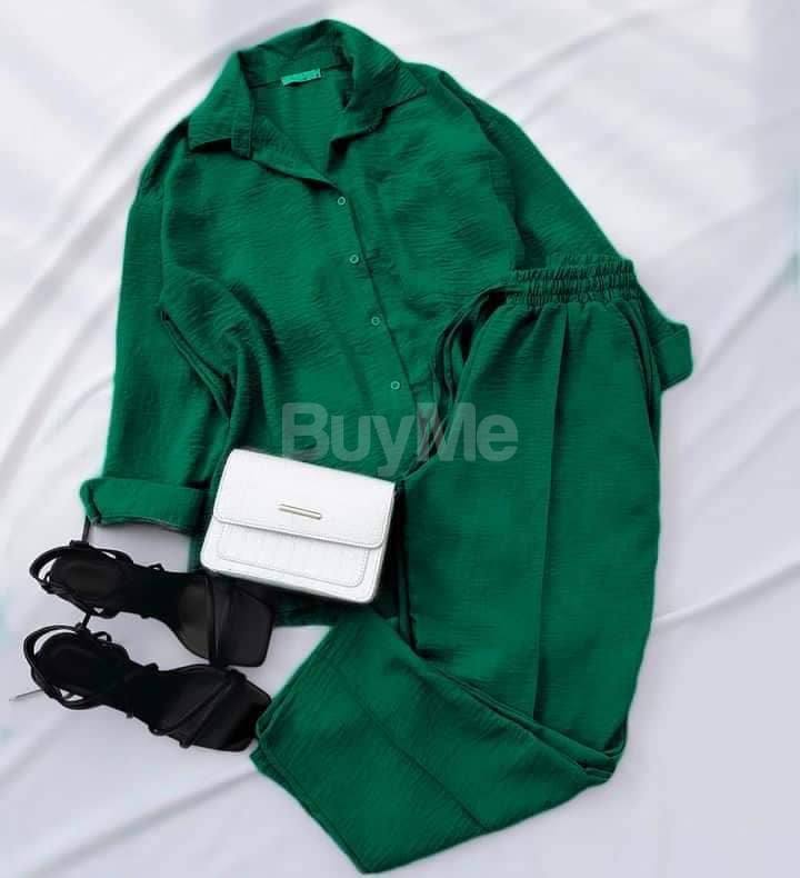 BUTTON UP TOP AND DRAWSTRING WIDE LEG PANT OUTFIT SET - DARK GREEN