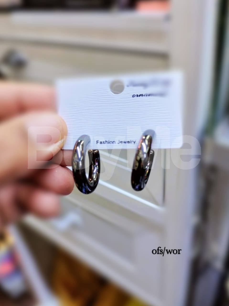 HOOP EARRING - METALLIC BLACK
