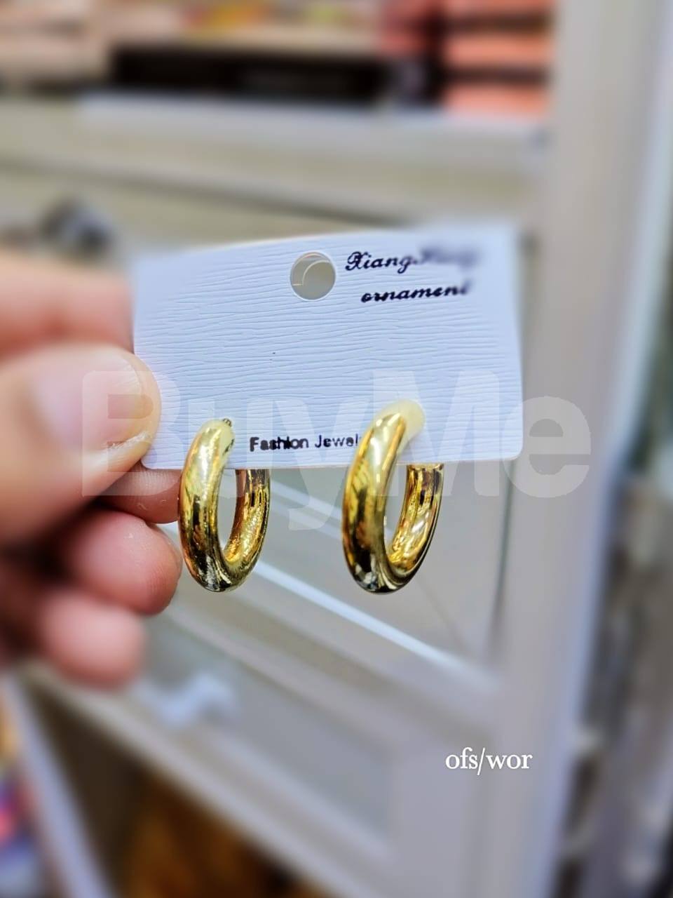HOOP EARRING - GOLD