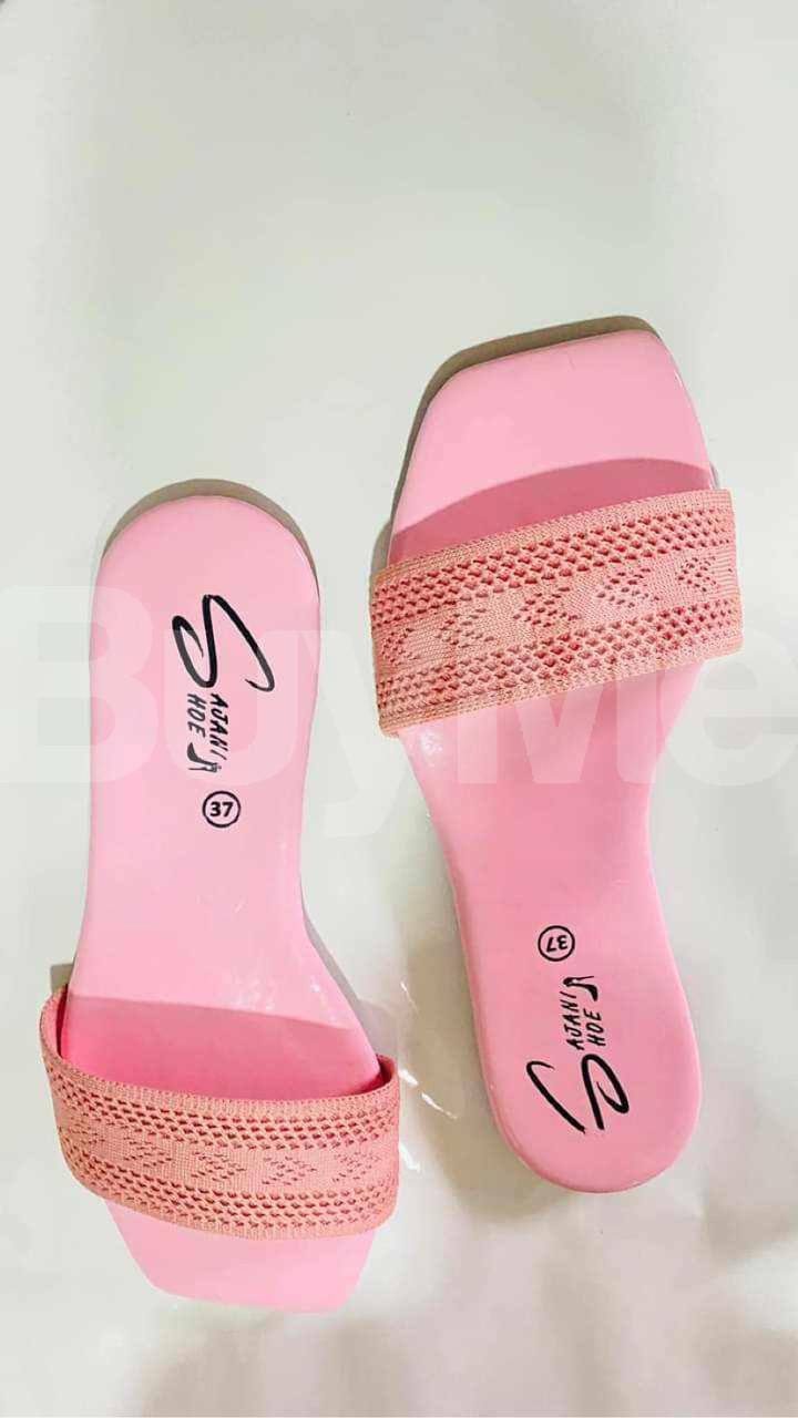 LADIES SLIPPERS