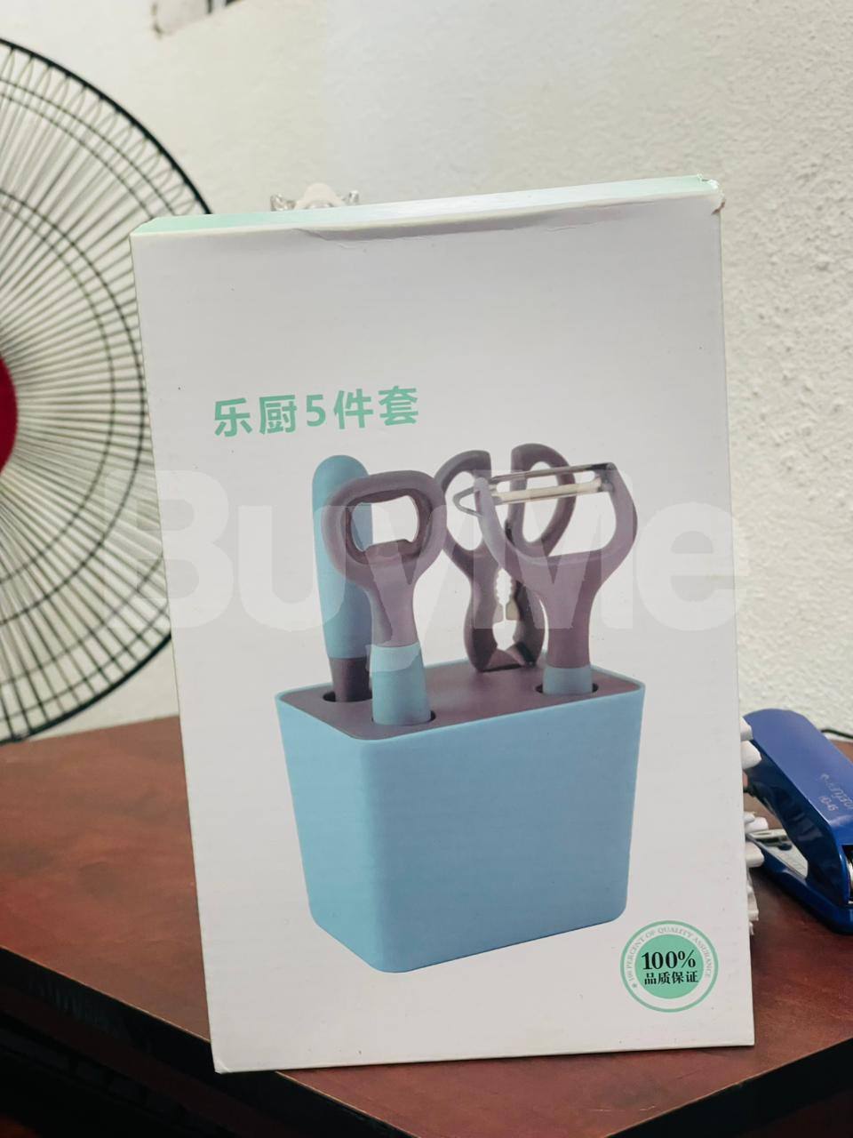 4 PCS KITCHEN ACCESSORIES WITH HOLDER