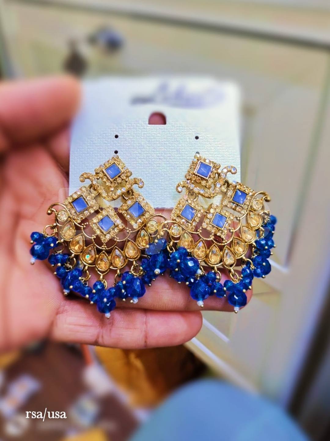 DAZZLING JUMKI-TYPE EARRINGS - BLUE
