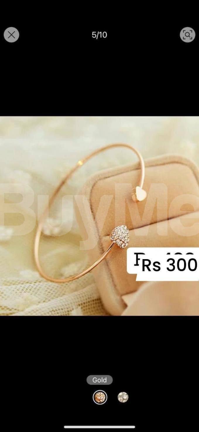 BANGLE