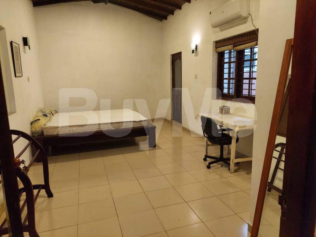 SMALL ANNEX WITH ONE ROOM FOR RENT IN DIPPITIGODA