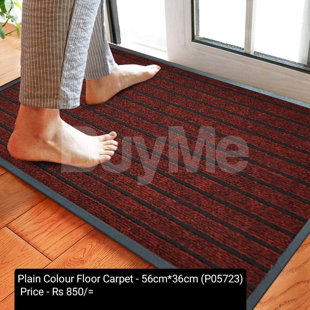 PLAIN COLOUR FLOOR CARPET - 56CM*36CM