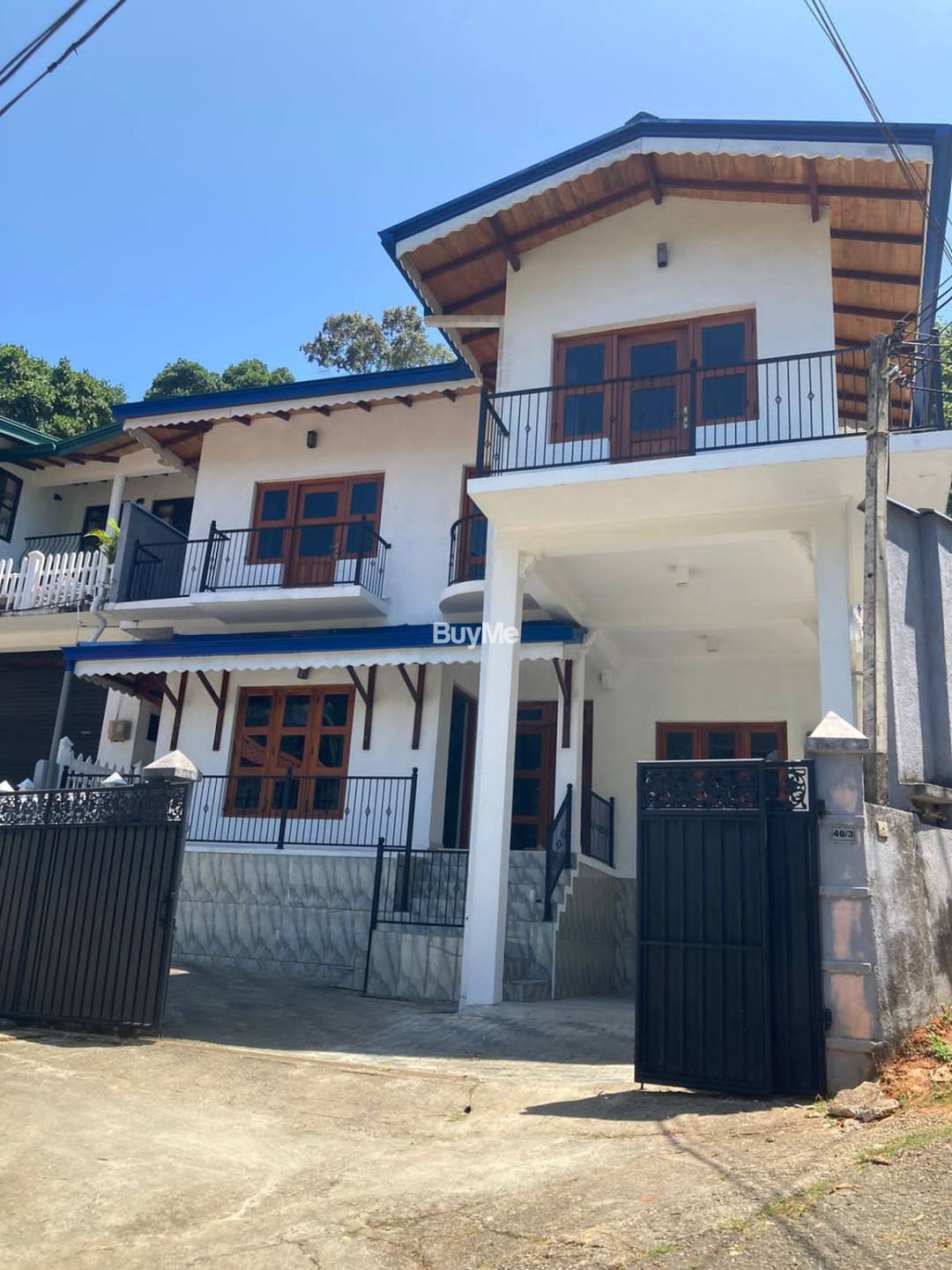 LUXURY HOUSE AVAILABLE FOR SALE N KANDY, ASGIRIYA