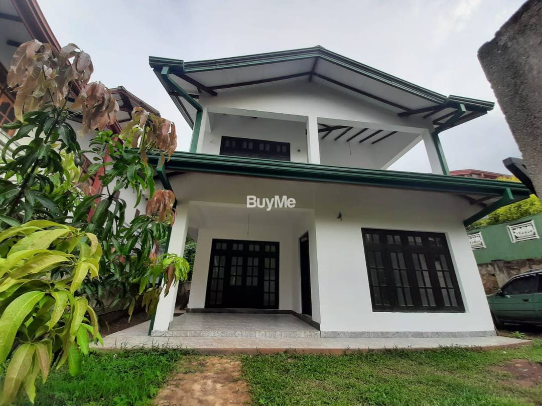 HOUSE AVAILABLE FOR SALE IN KANDY, KENGALLA