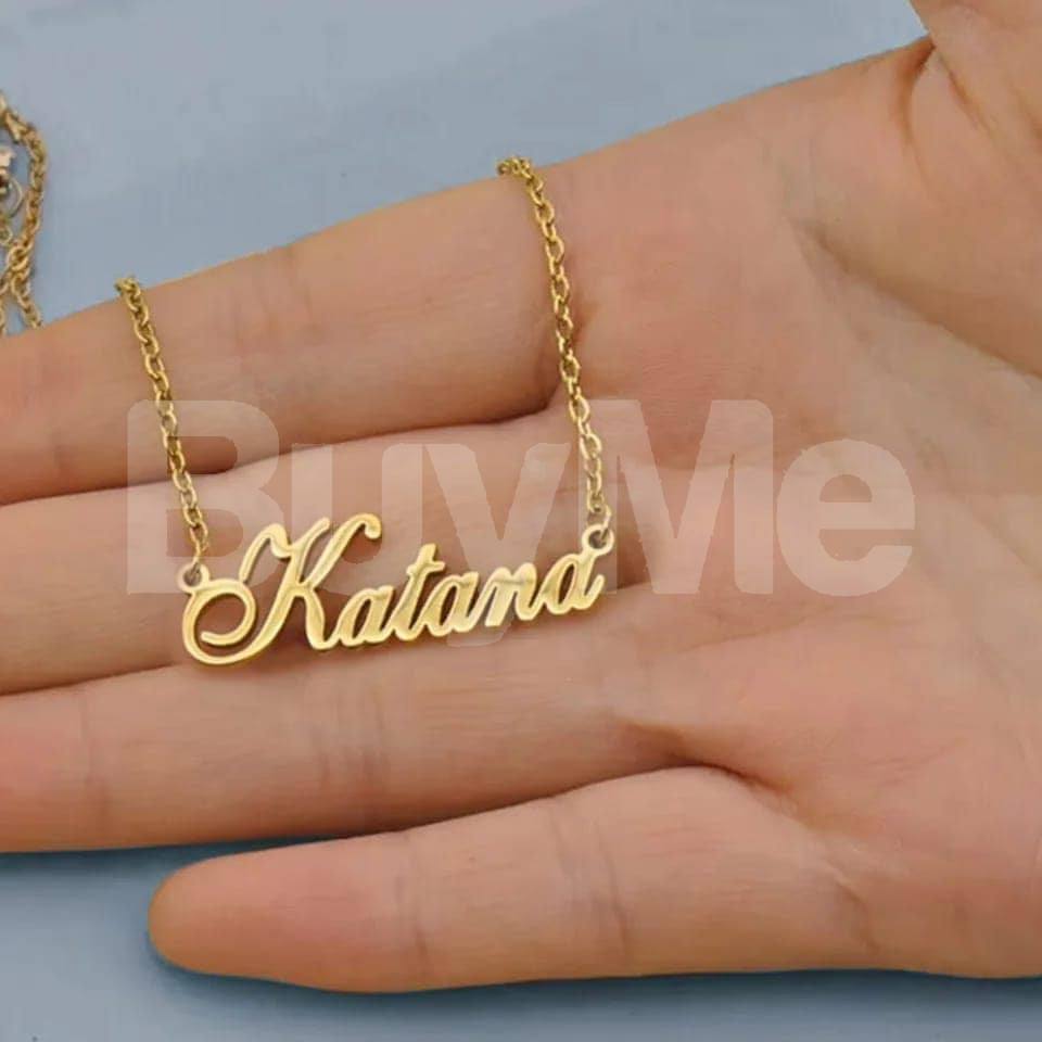 NAME NECKLACE DESIGN