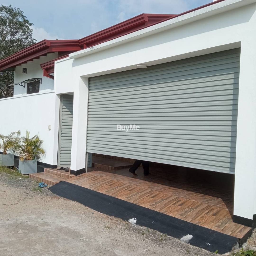 BEAUTIFUL SUPERIOR MATERIALS WITH BRAND HOUSE FOR SALE IN KADUWELA KORATHOTA