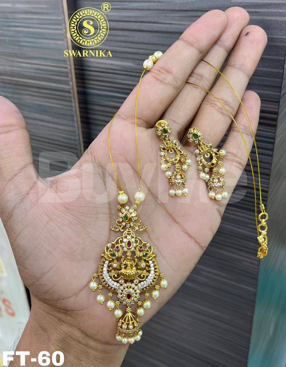 NECKLACE SET
