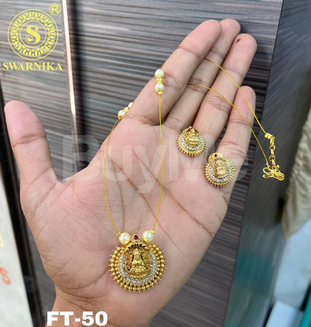 NECKLACE SET