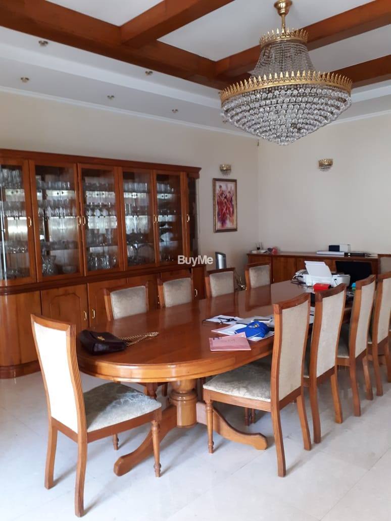 LUXURY HOUSE FOR SALE IN COLOMBO 3
