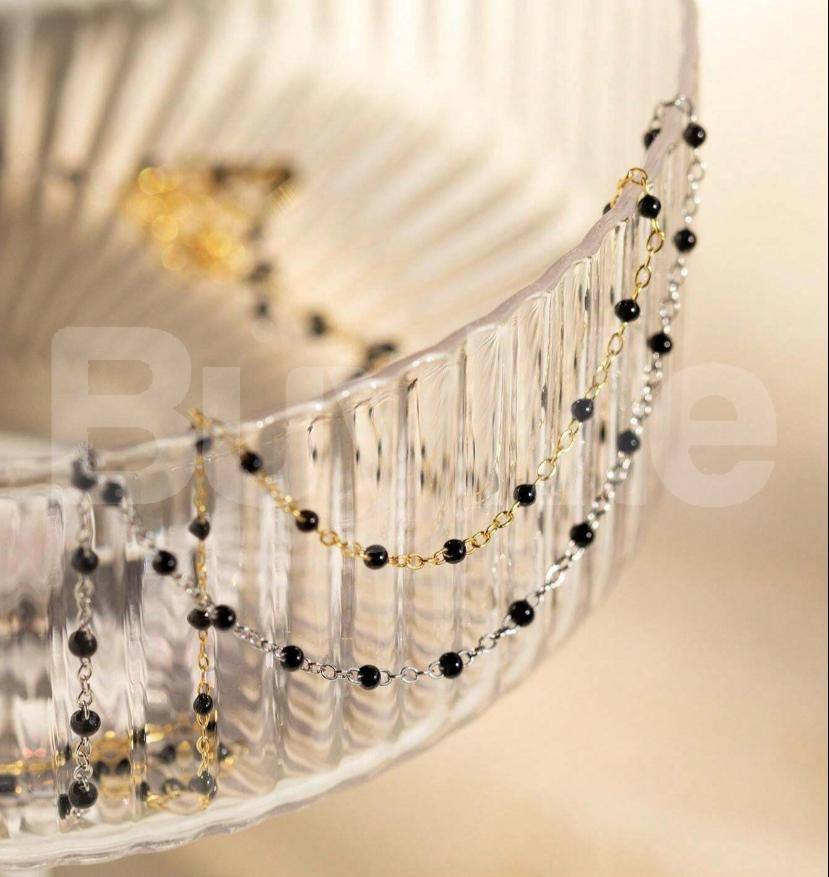 GOLD CHAIN BLACK BEADED NECKLACE