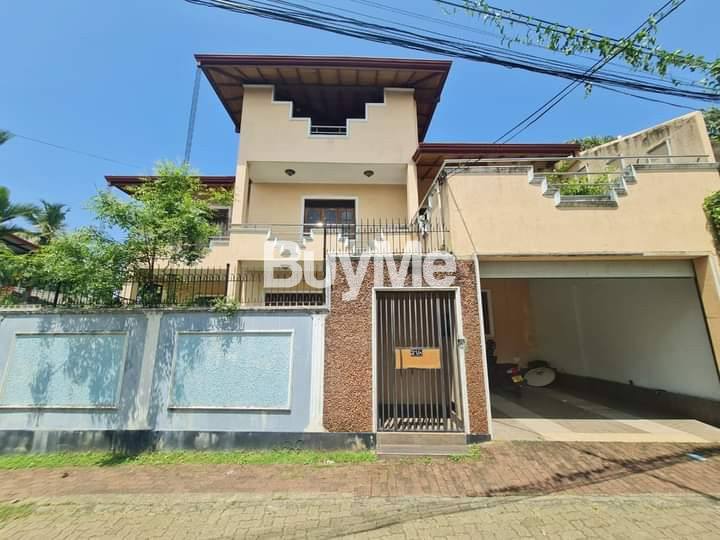 5 BEDROOMS TWO STORIED HOUSE FOR SALE WITH 12.6 P LAND - DEHIWALA, ATHTHIDIYA