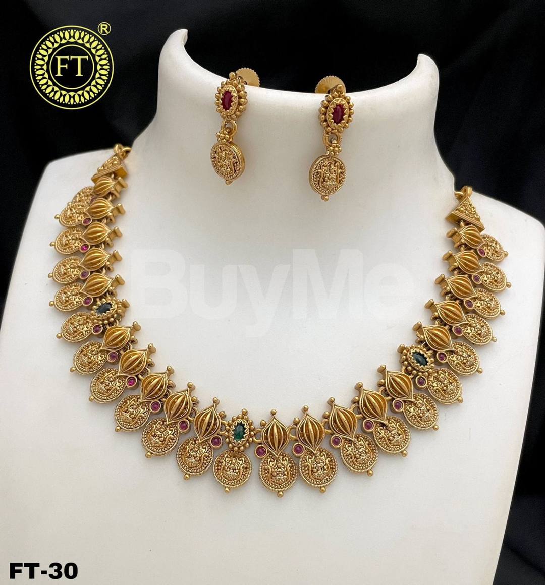 WEDDING WEAR NECKLACE SET