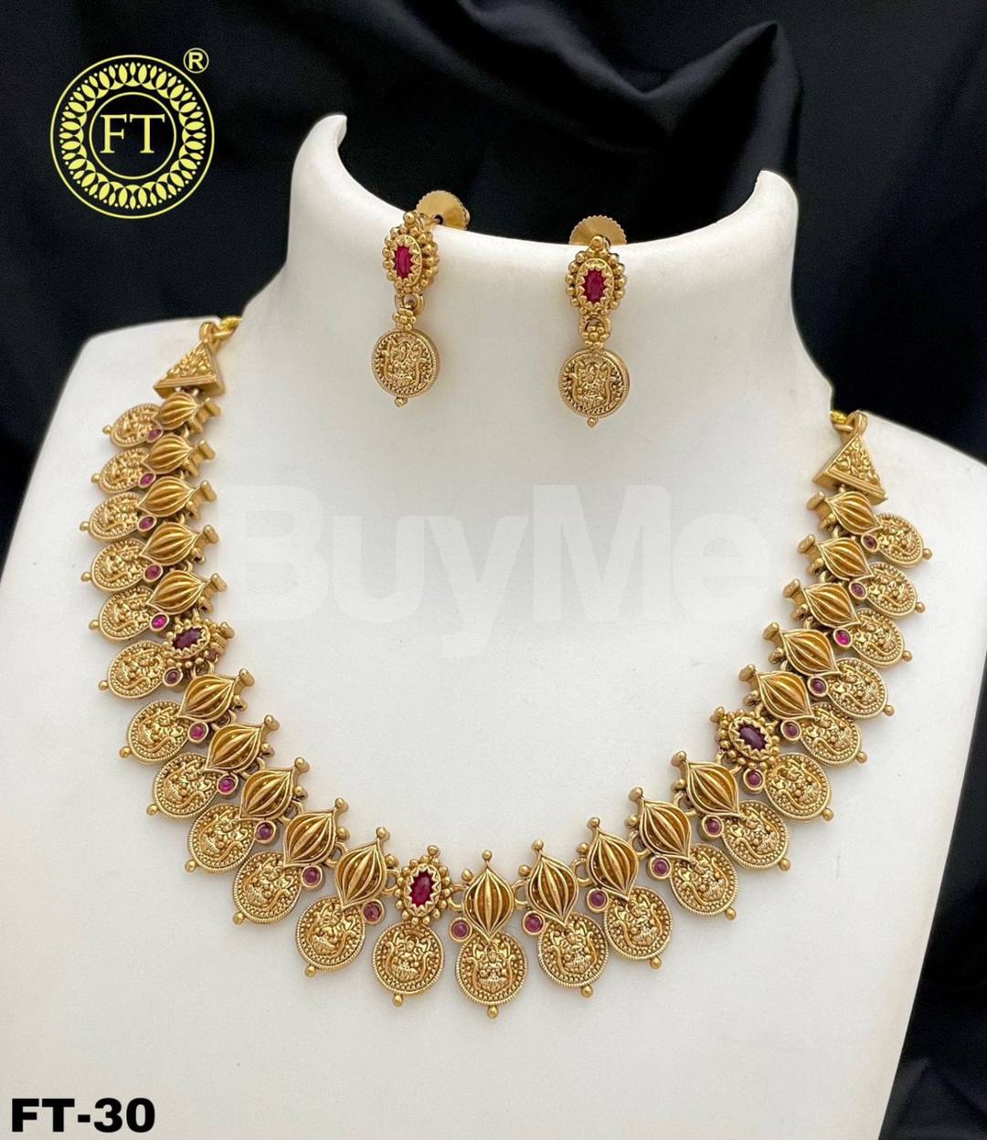 WEDDING WEAR NECKLACE SET