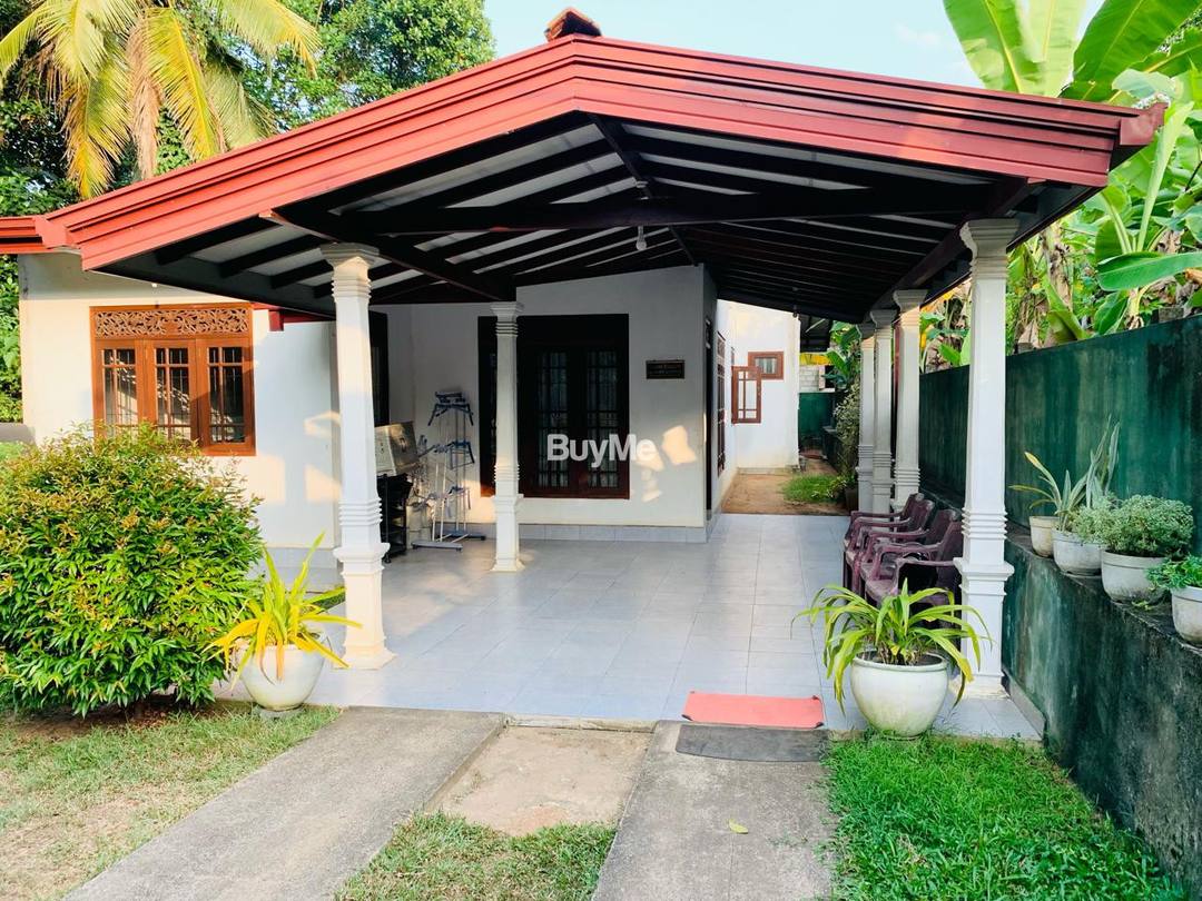 HOUSE FOR SALE IN KADAWATHA, GANEMULLA RD, POLHENA JUNCTION