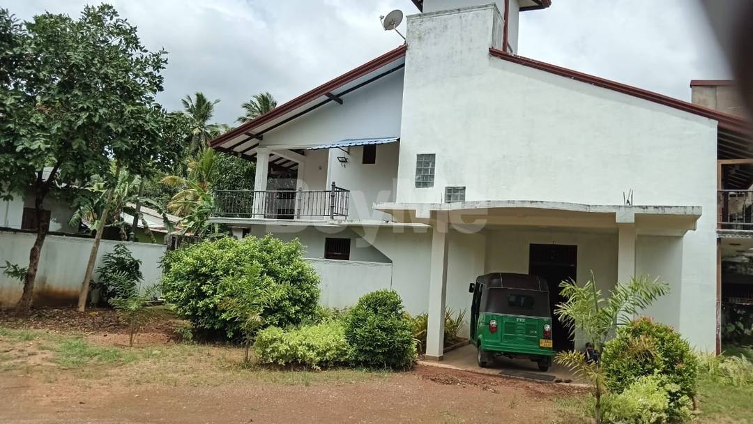 TWO STORY HOUSE FOR SALE IN HEIYANTHUDUWA MABIMA