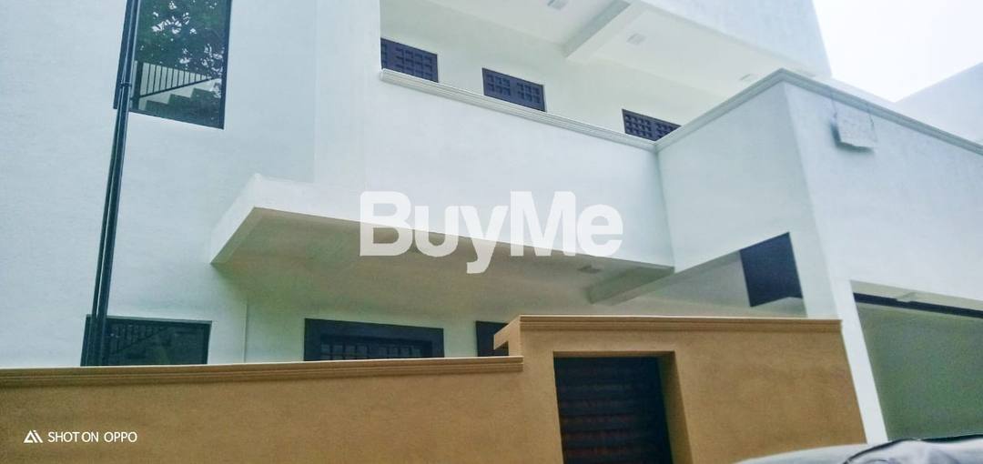 BRAND NEW 3 STOREY HOUSE FOR SALE IN MALABE ARANGALA JUNCTION
