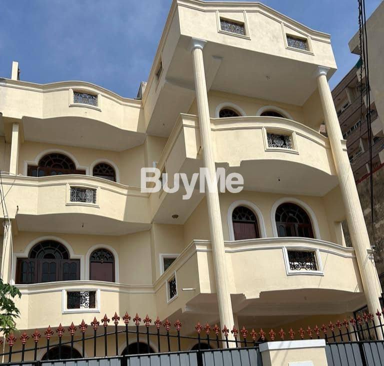 THREE STOREY HOUSE FOR SALE IN COLOMBO 6 - WELLAWATTE