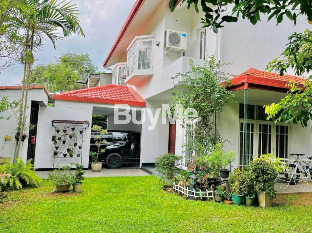LUXURY HOUSE FOR SALE AT RAJAGIRIYA
