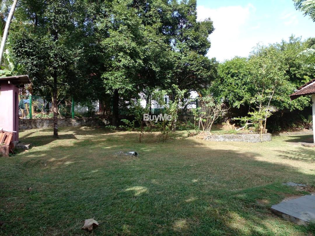 LAND FOR SALE IN KADUWELA