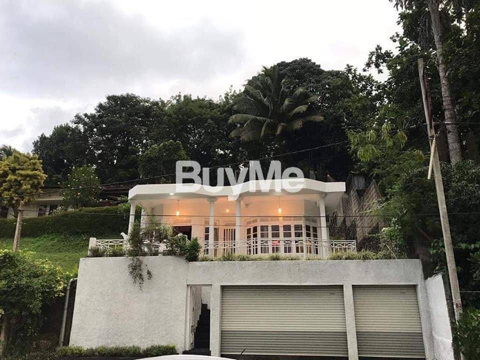 2 STORIE LUXURY HOUSE FOR SALE IN KANDY - CLOSE TO POLGOLLA DAM