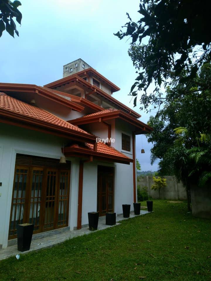 HOUSE FOR SALE IN DIGANA - KANDY