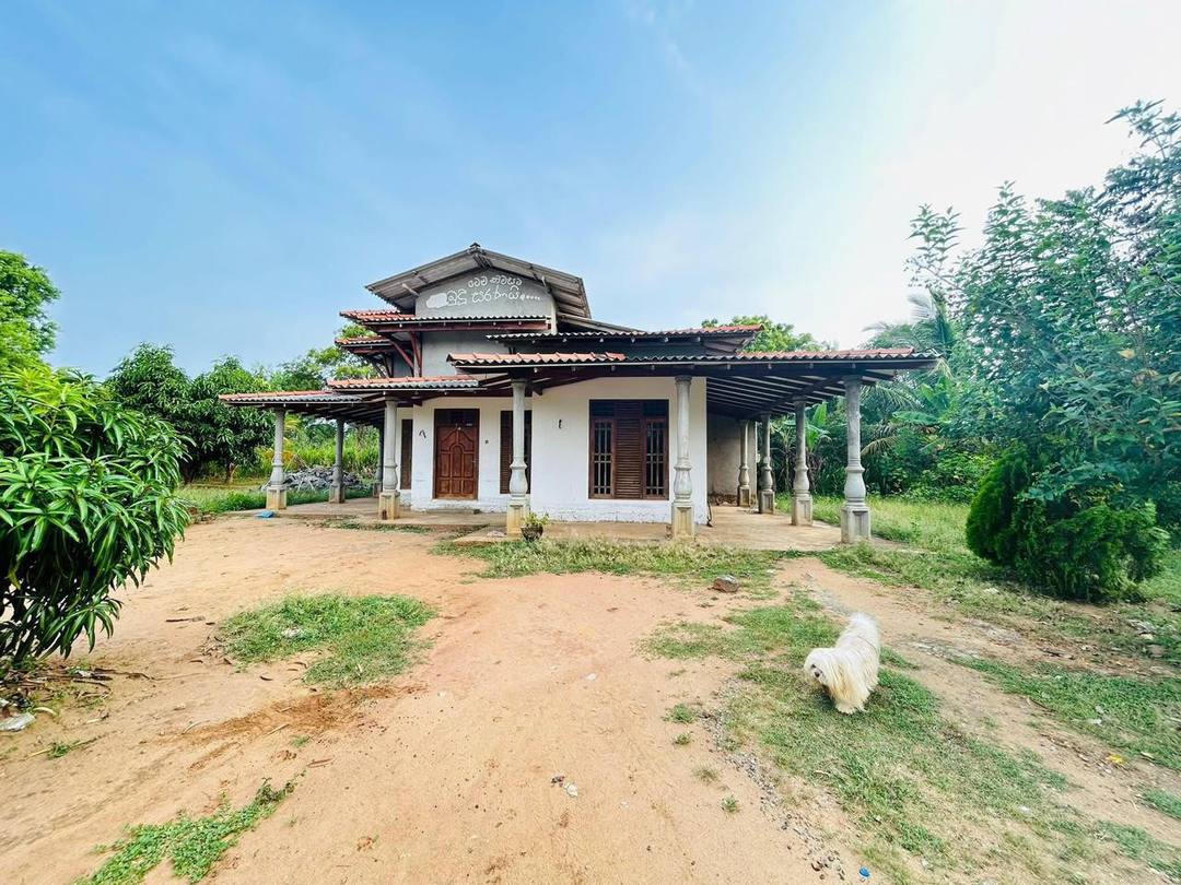 HOUSE FOR SALE IN MAHAGAMA, MORAKETIYA
