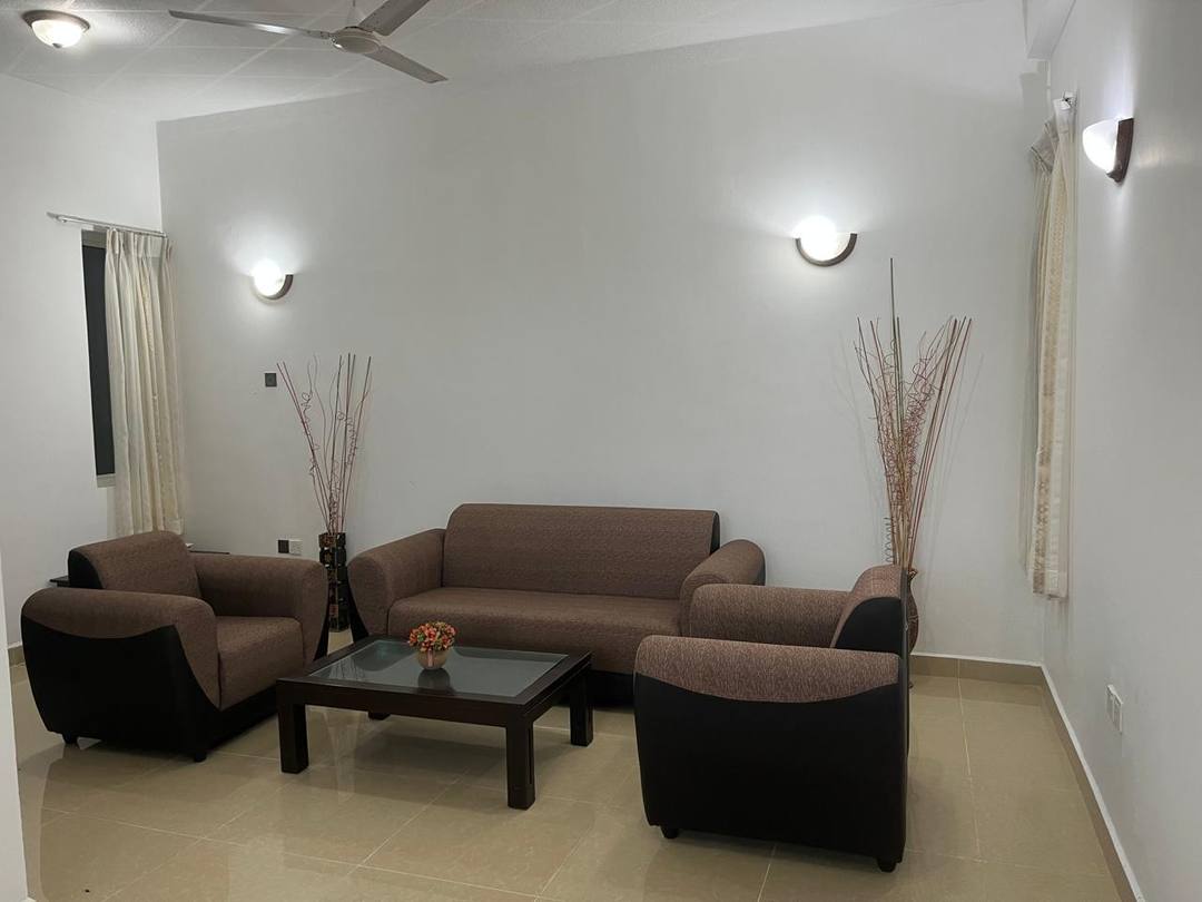 UN FURNISHED APARTMENT FOR SALE DEHIWALA