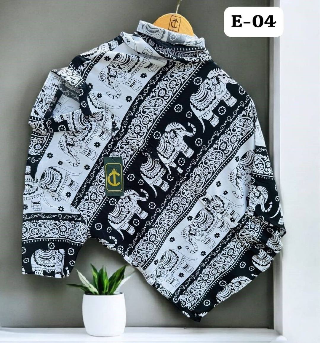 THE ELEPHANT PRINTED HAWAIIAN SHIRT - BLACK