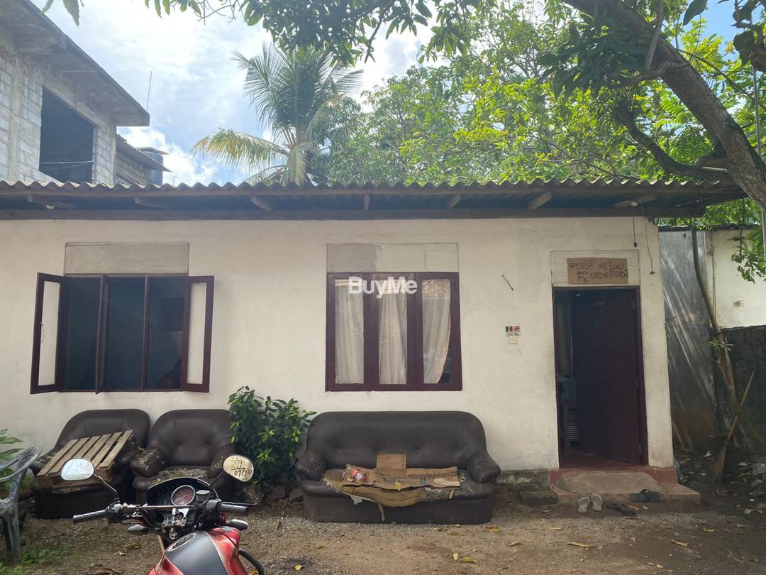 HOUSE FOR SALE IN ATHTHIDIYA