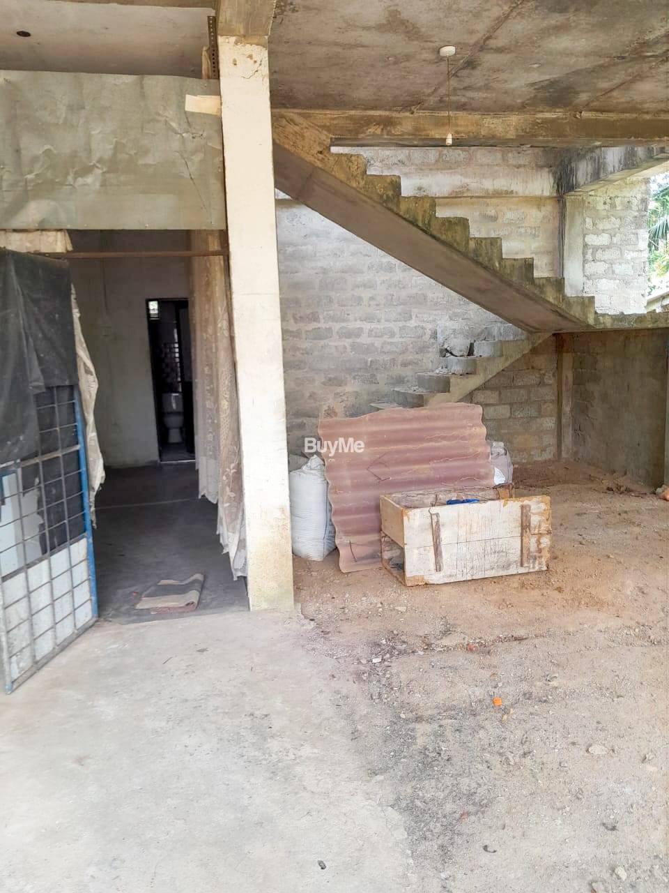 HALF FINISHED HOUSE FOR SALE IN MORONTUDUWA