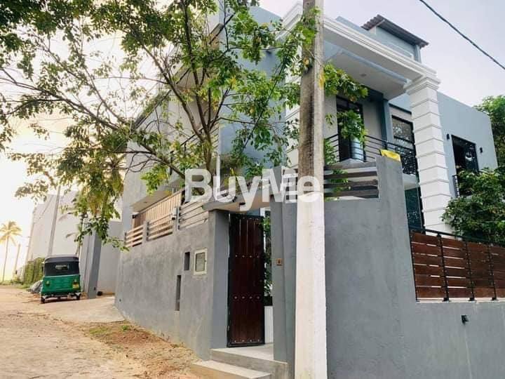 LUXURY TWO STORY HOUSE FOR SALE IN KADAWATHA