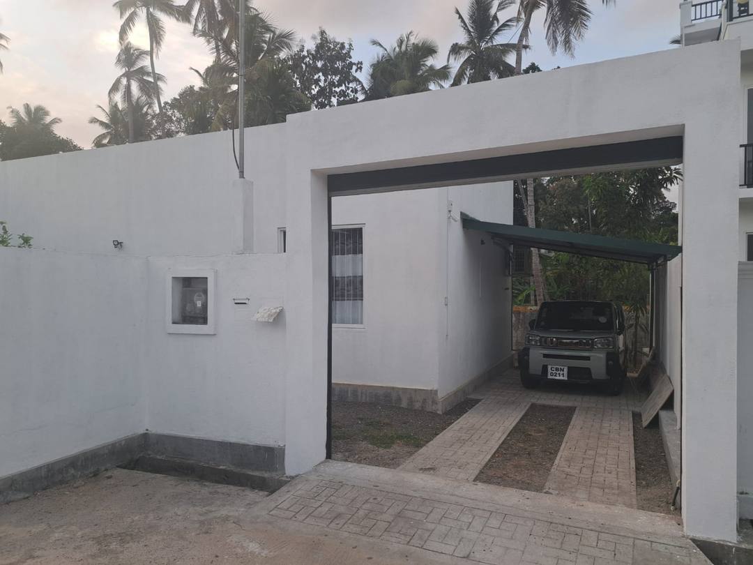 NEW HOUSE WITH FURNITURE FOR SALE IN JAELA