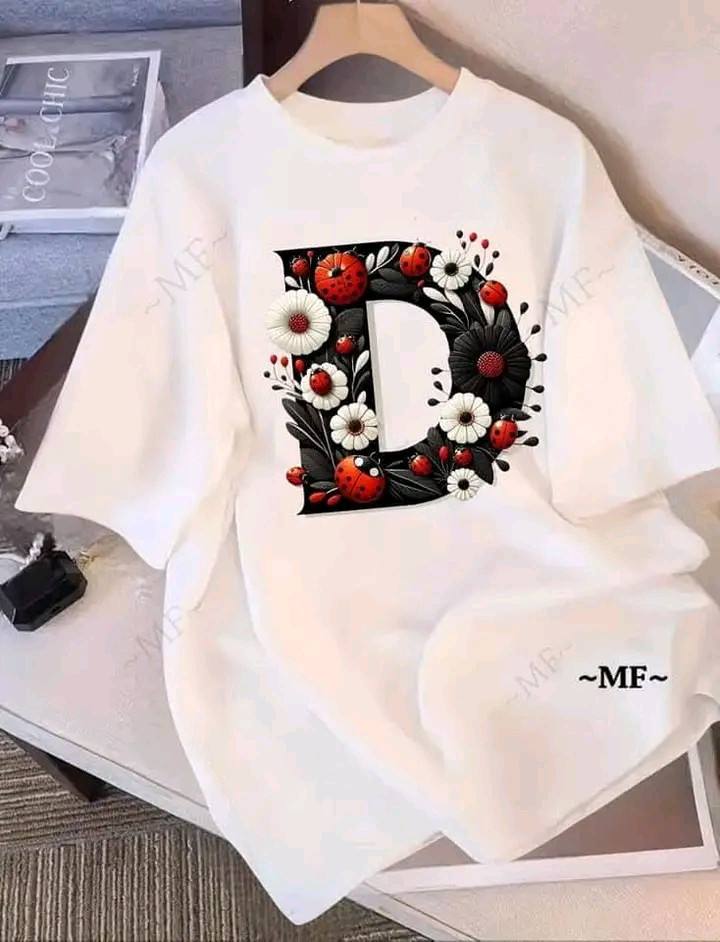 WHITE DESIGN LETTER T SHIRT