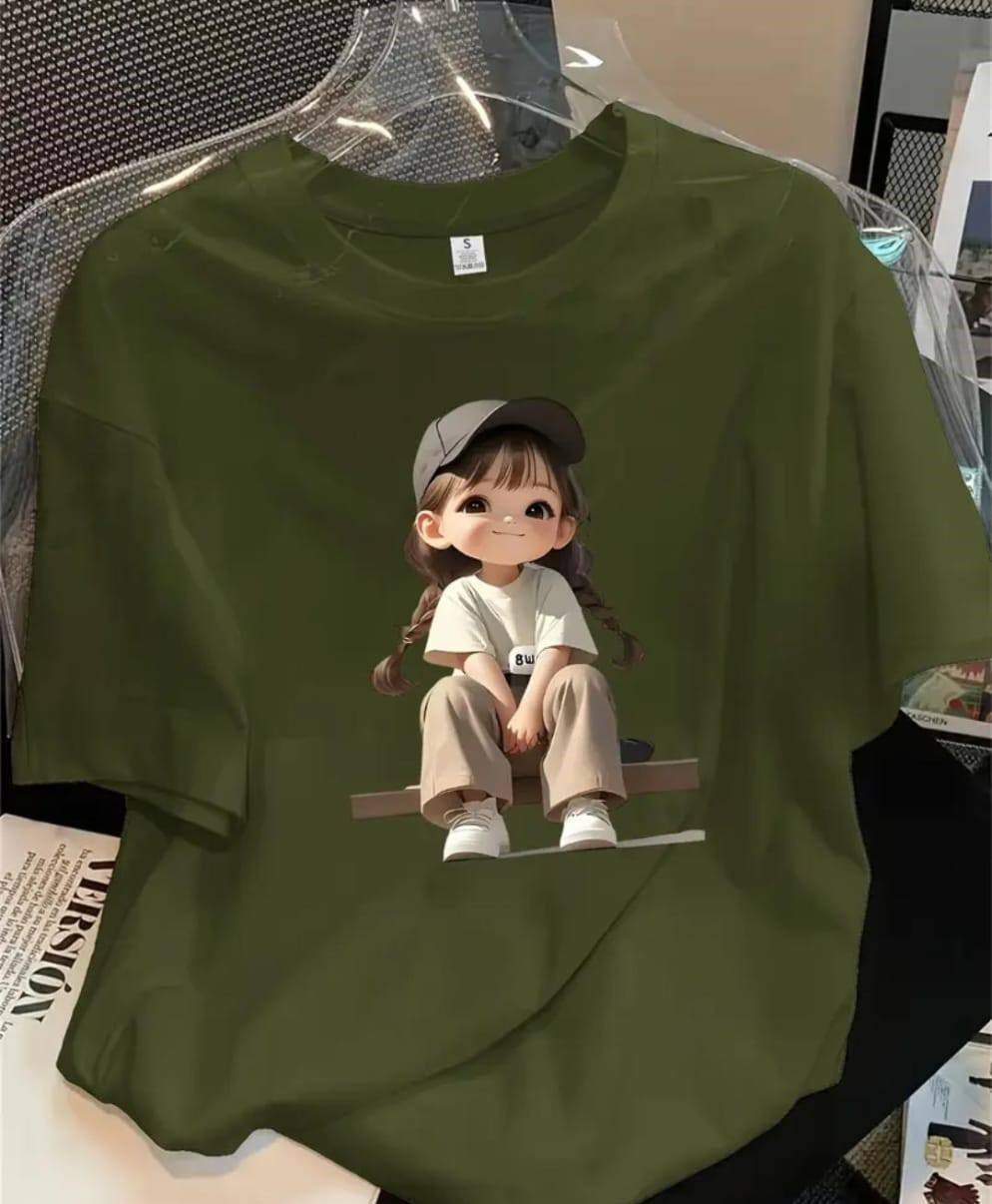 ARMY GREEN TEE WITH LITTLE GIRL PRINT