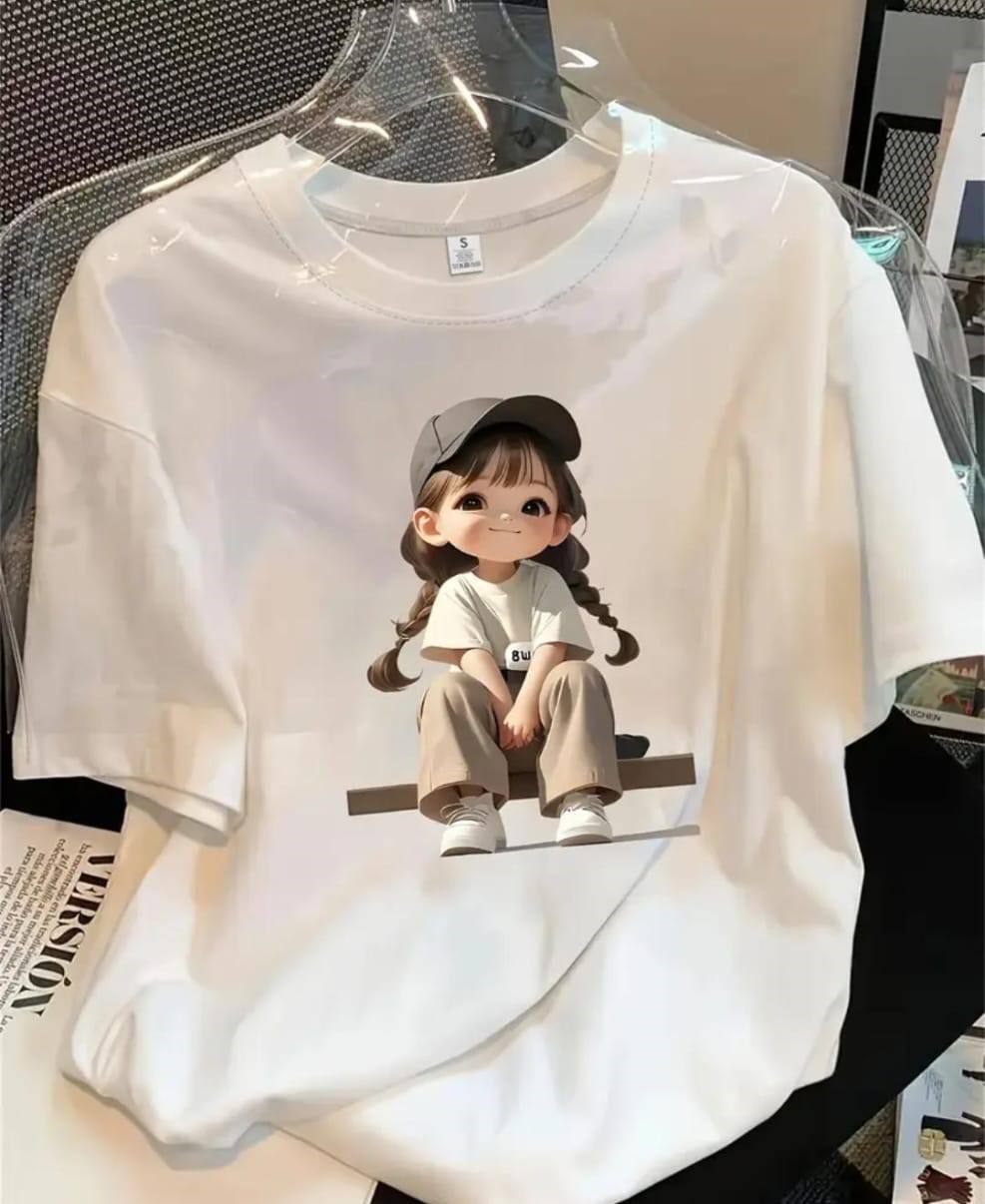 WHITE TEE WITH LITTLE GIRL PRINT