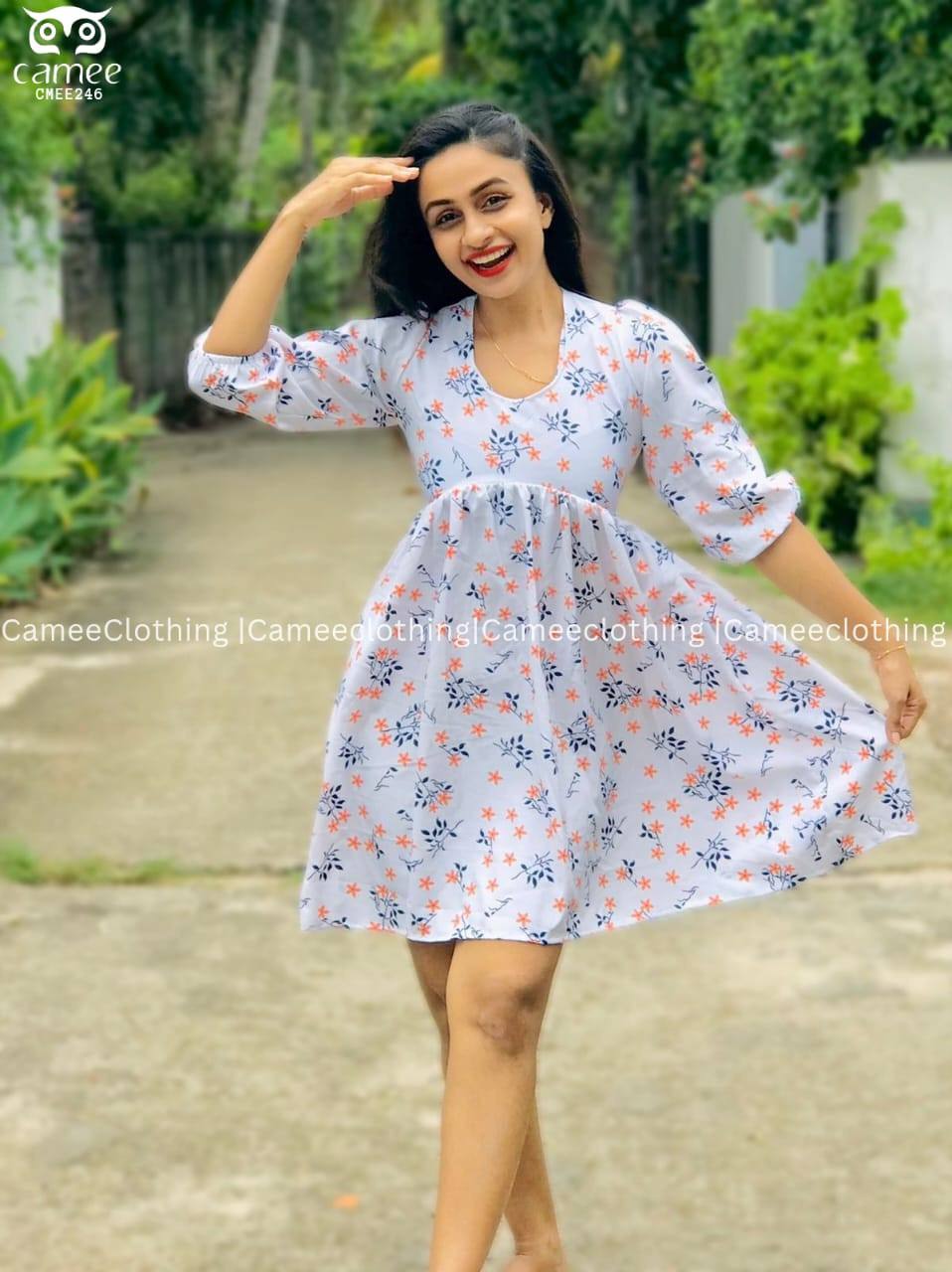 WHITE FLOWER DESIGN SHORT FROCK
