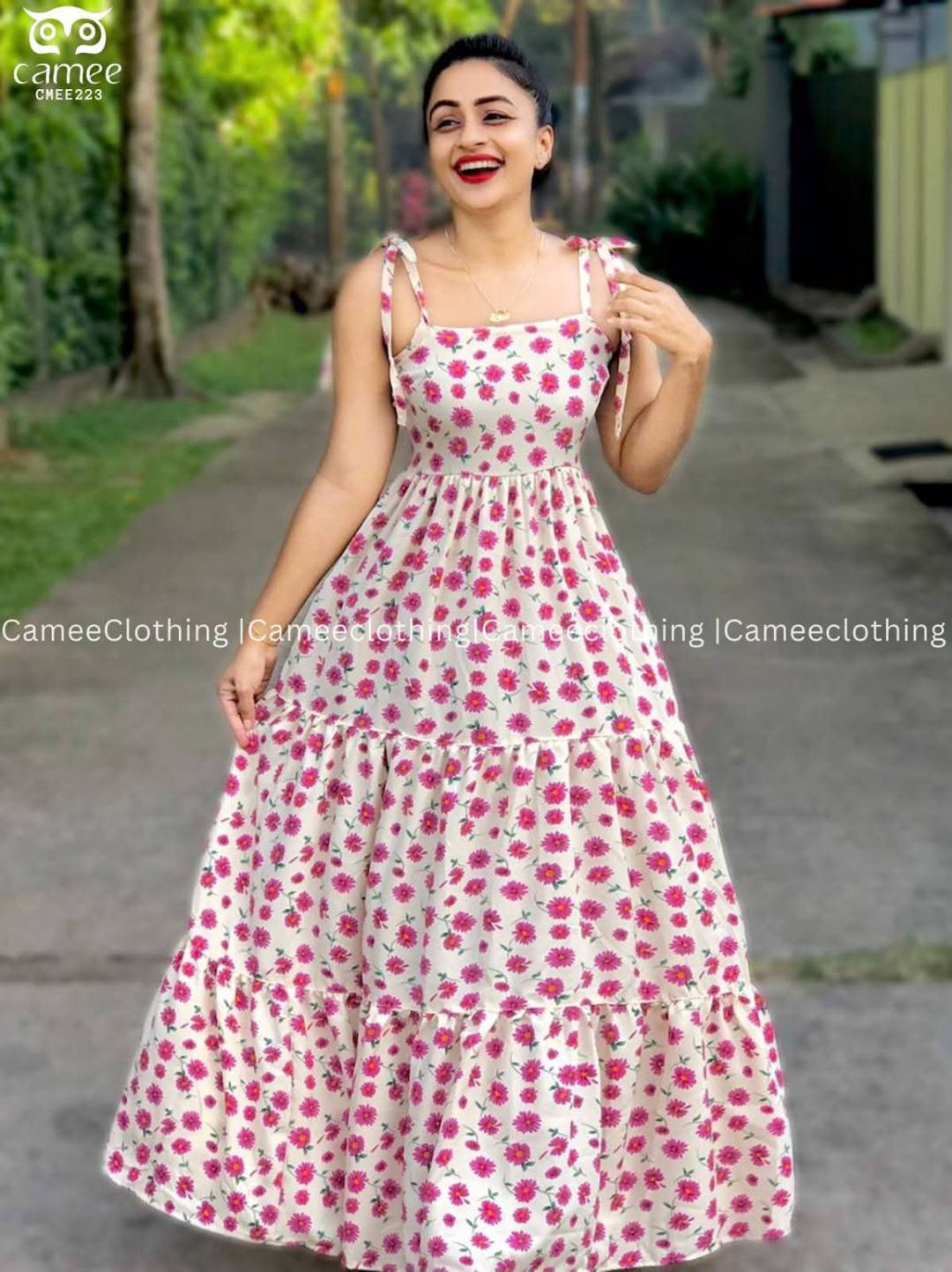 STYLISH LADIES FROCK DESIGN