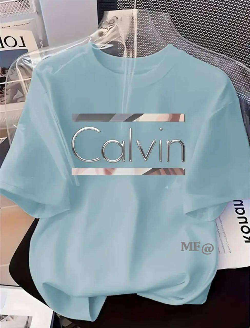 CASUAL TEE WITH CALVIN PRINT - LIGHT BLUE