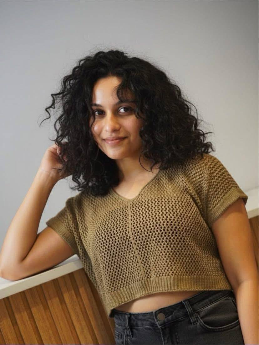 LADIES KNITTED CROP TOPS