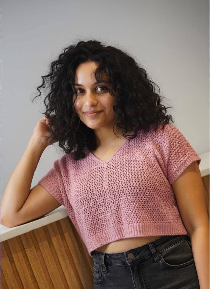 KNITTED CROP TOPS
