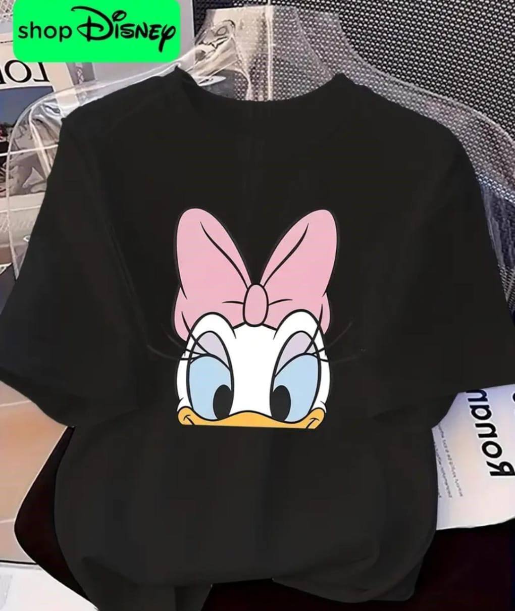 BLACK TEE WITH DAISY DUCK PRINT