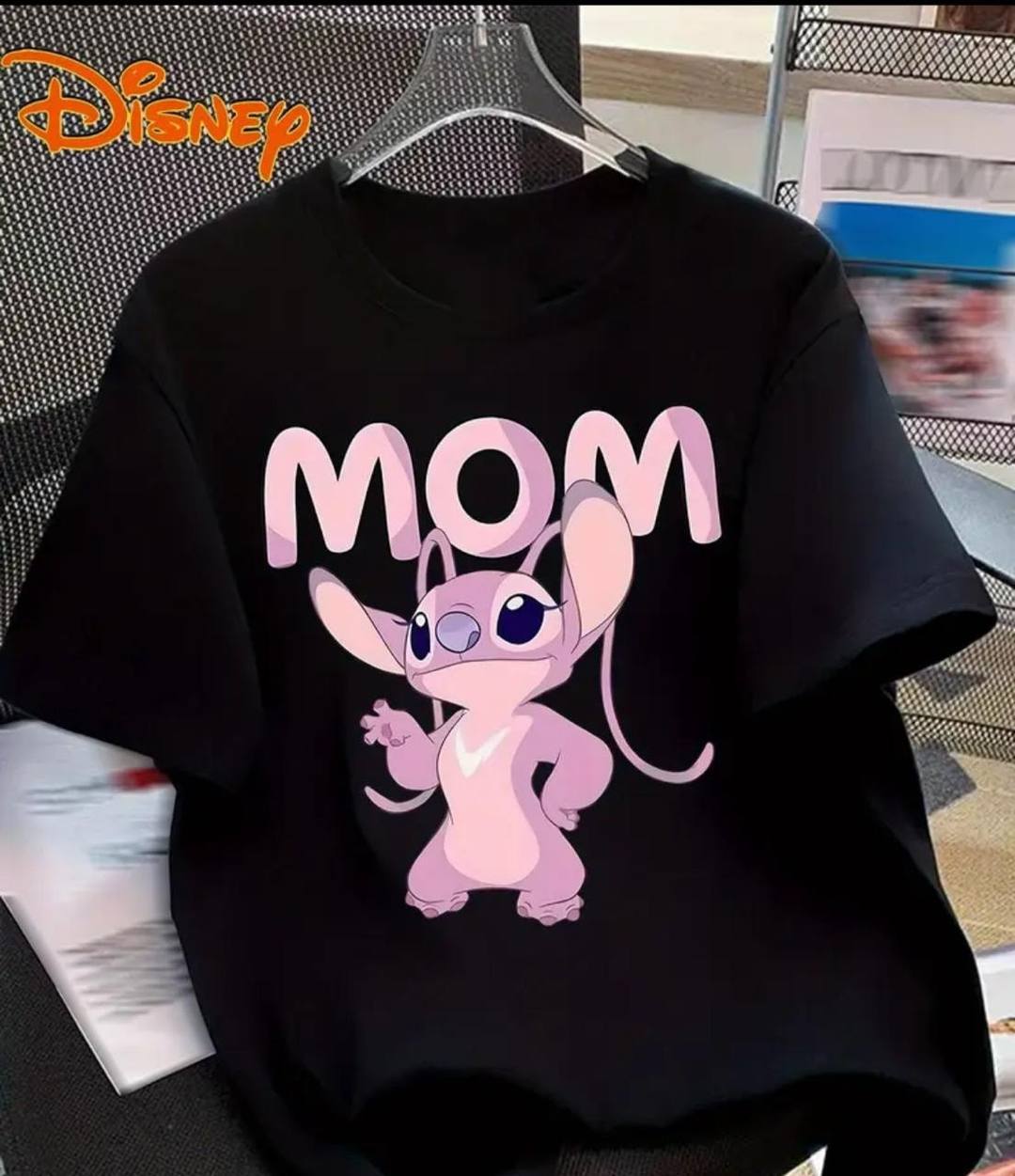 BLACK TRENDY & COMFORTABLE T-SHIRT