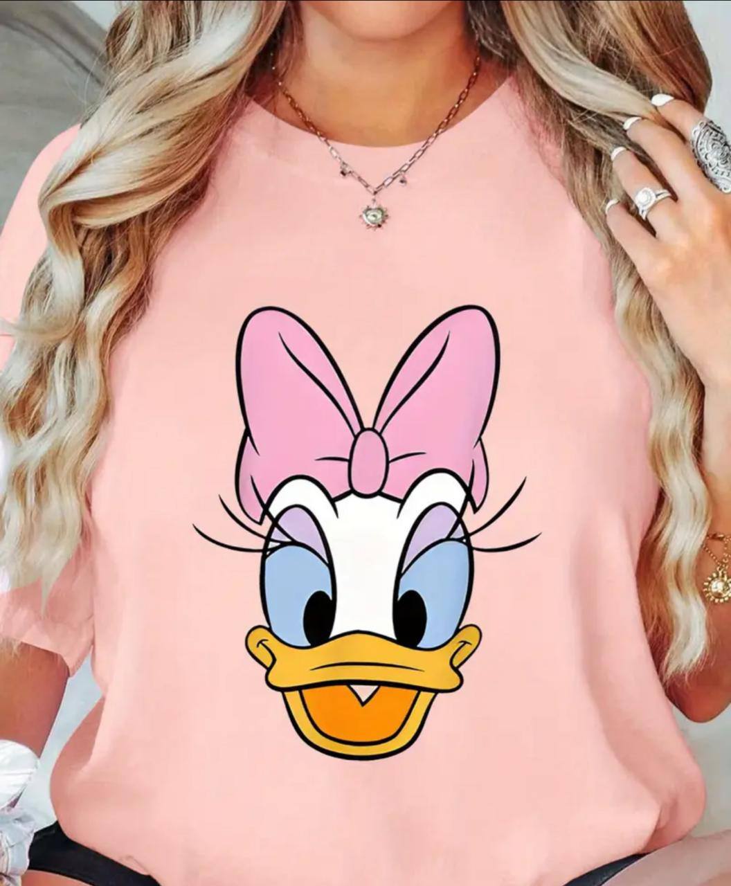 TRENDY GIRLS’ T-SHIRT