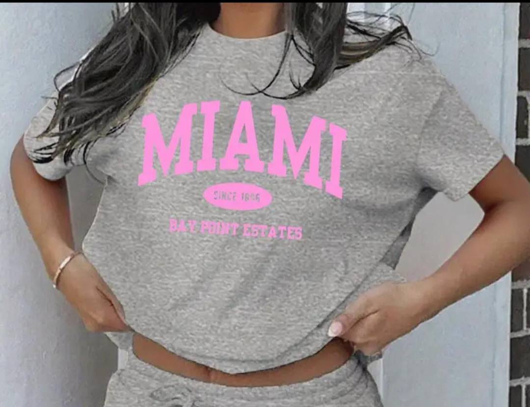 COMFY GIRLS’ T-SHIRTS
