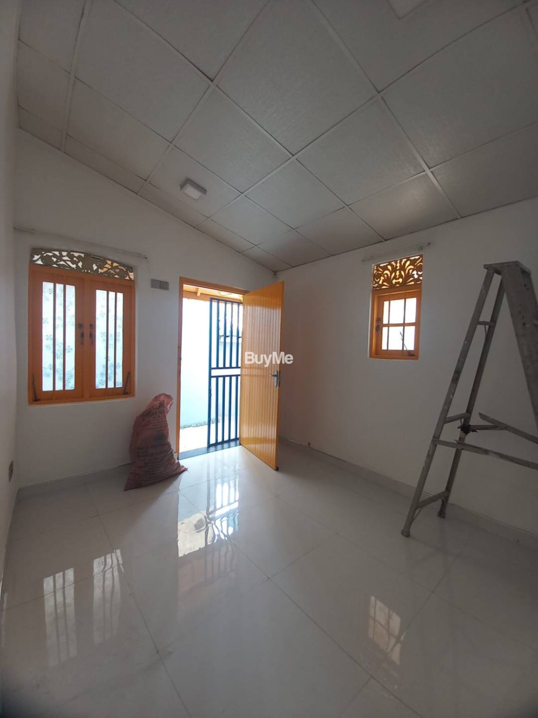 SINGLE STORY LUXURY HOUSE FOR SALE IN MOUNTLAVINIA
