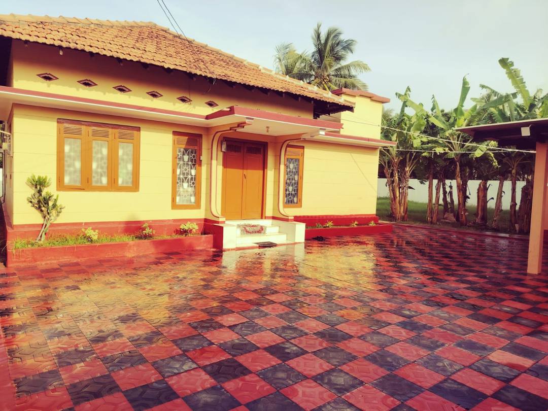 FULL HOUSE AND ROOMS FOR RENT IN JAFFNA